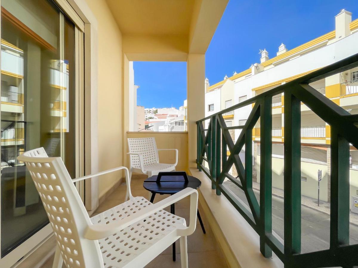 Apartment Old Town Center Albufeira Walk To Beach Eksteriør billede