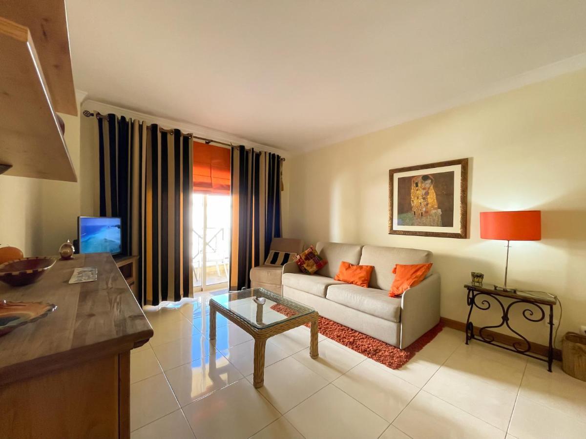 Apartment Old Town Center Albufeira Walk To Beach Eksteriør billede