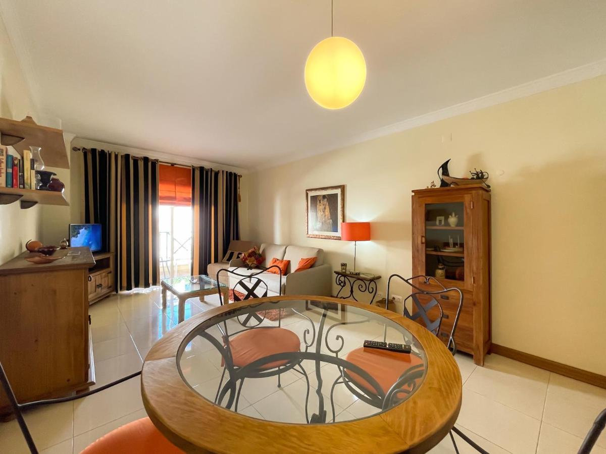 Apartment Old Town Center Albufeira Walk To Beach Eksteriør billede